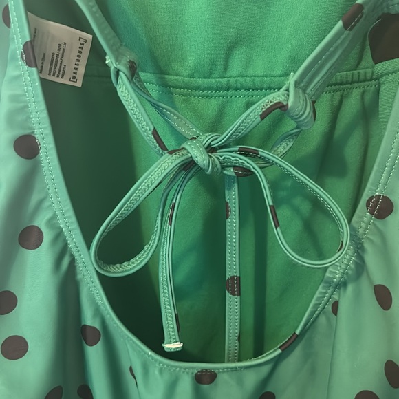 ASOS size 8 one piece swimsuit - Picture 4 of 7